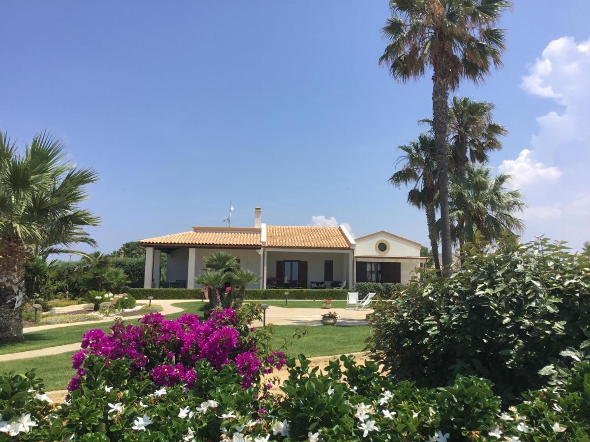 Borgo Della Luna بيرجي فيكي المظهر الخارجي الصورة