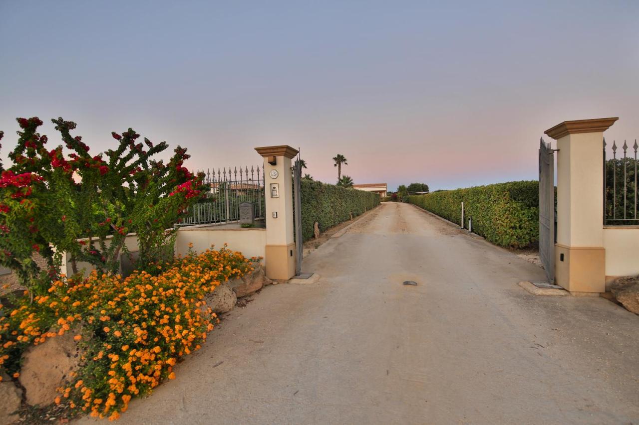 Borgo Della Luna بيرجي فيكي المظهر الخارجي الصورة