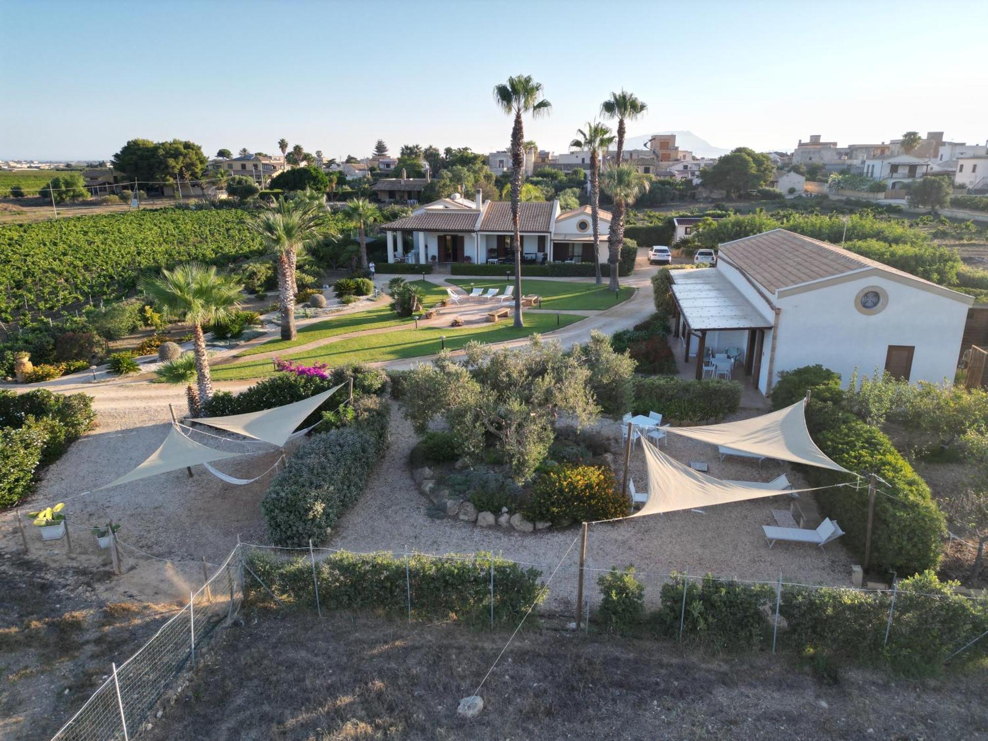 Borgo Della Luna بيرجي فيكي المظهر الخارجي الصورة
